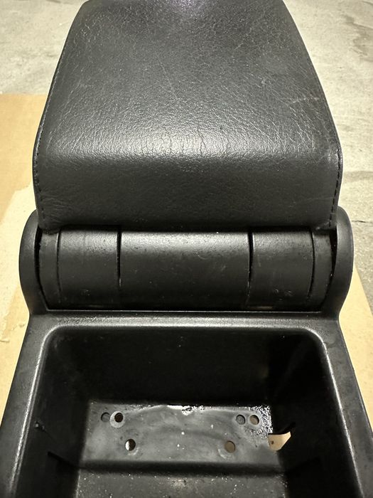 Apoio de braço + consola central Bmw E46 Série 3 Sedan, E46 Touring, E46 Compact de 1998 a 2005