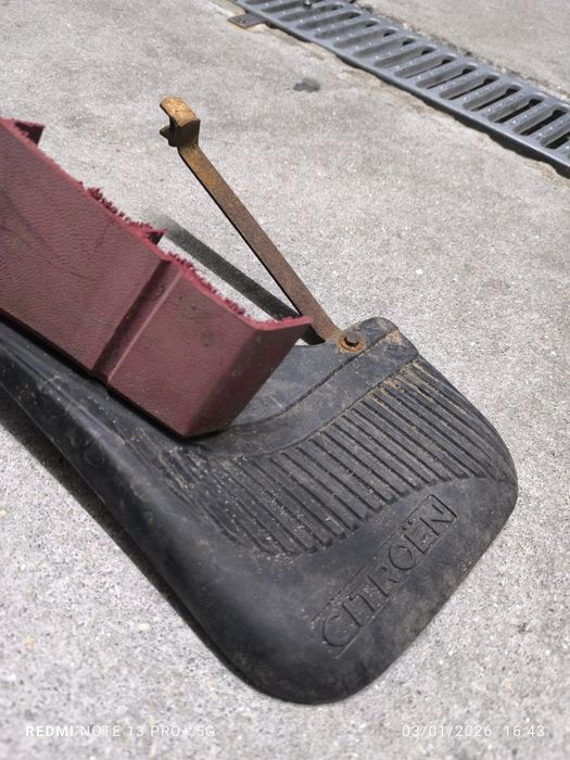 Vendo pala  de roda citroen Ax
