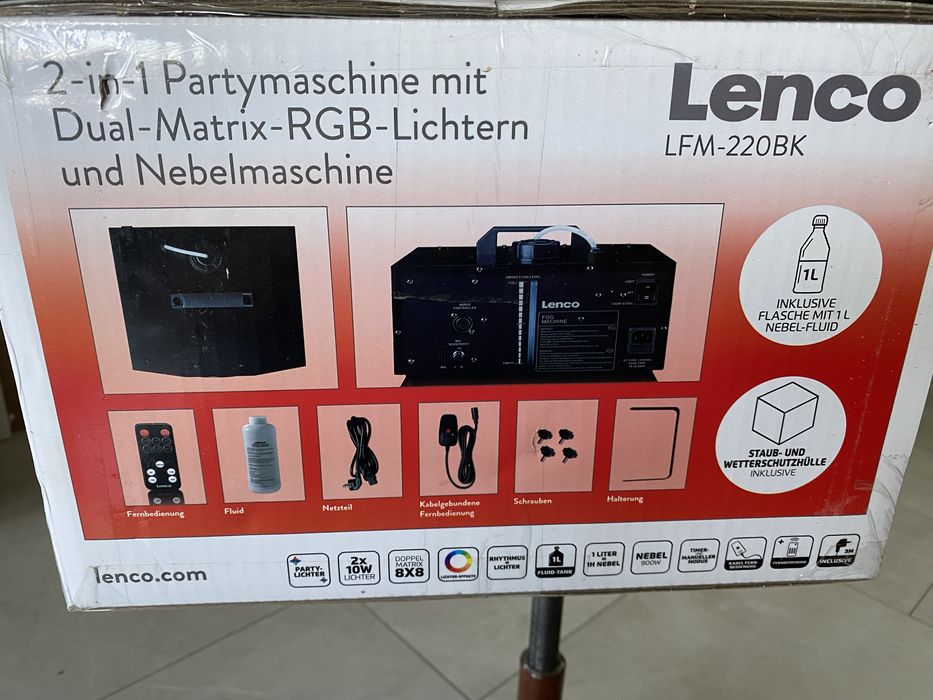 Генератор диму та світлових ефектів. Новий. Lenco LFM-220BK