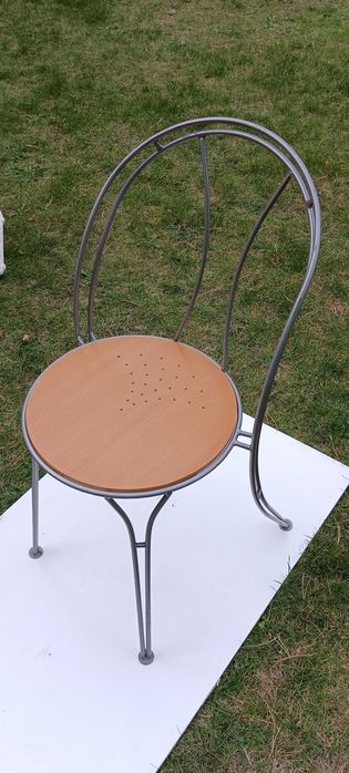 Stylowe krzesła IKEA do domu