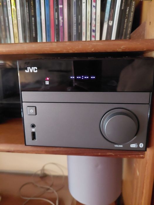 Aparelhagem cd player JVC* em otimo estado