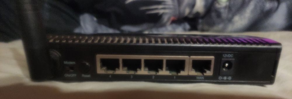 Router Wi-Fi na kartę Dovado.