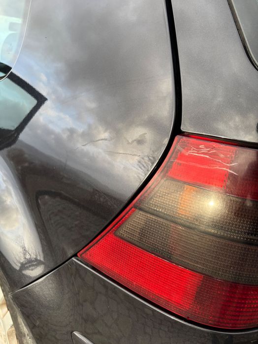 Vendo golf 4 impecável