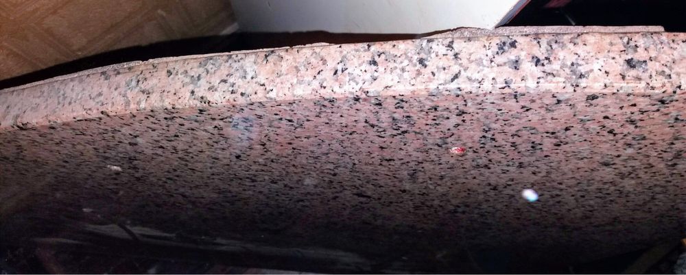 Base salamandra em granito