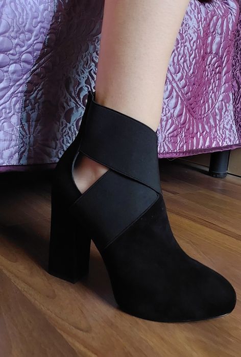 Ботильоны (ботильйони) туфли ботиночки полусапожки  замша Vitto Rossi