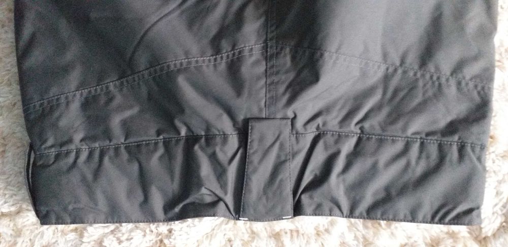 Spodnie narciarskie praktycznie nowe-młodzieżowe/męskie