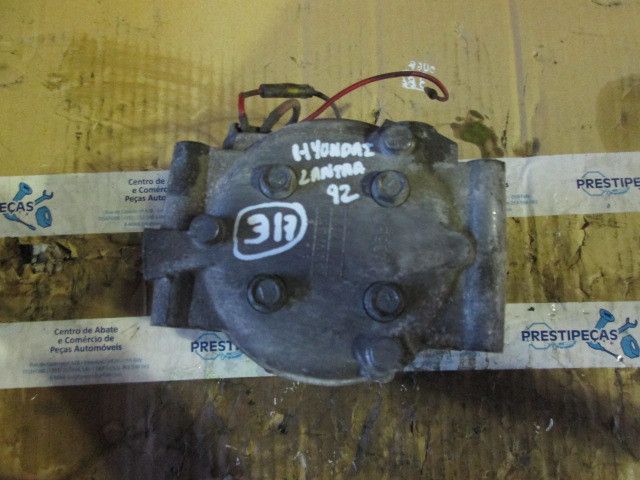 Compressor AC HYUNDAI Lantra I (J1)