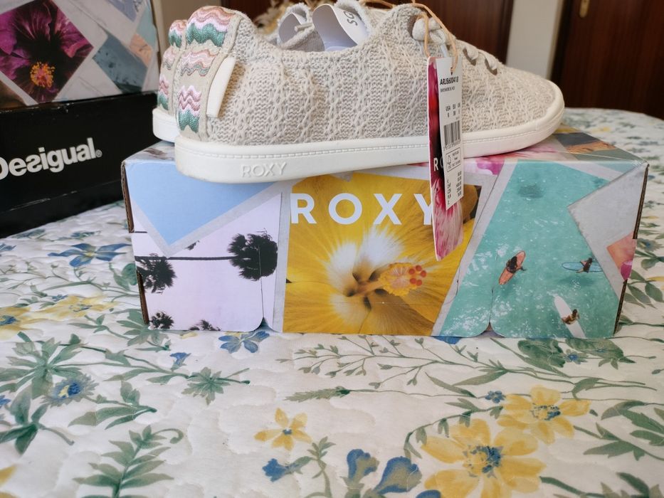 Sapatilhas Marca ROXY Novas