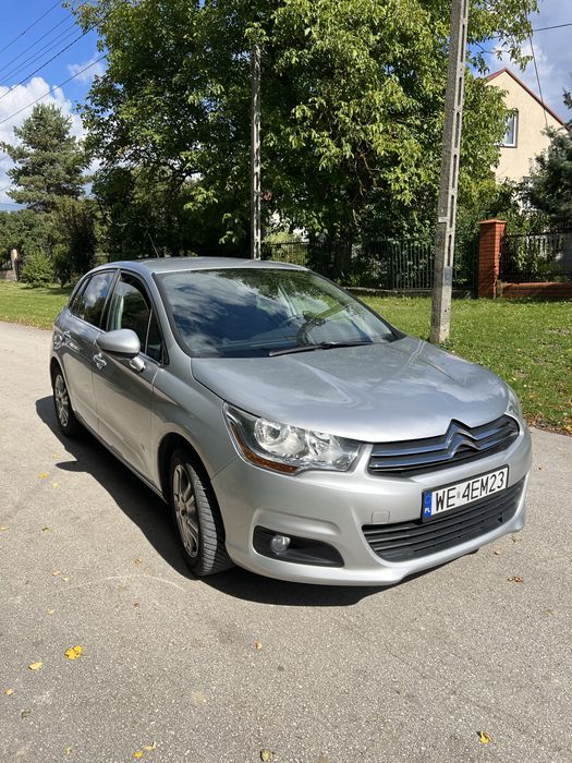 CITROËN C4 HATCHBACK 1.6 BENZYNA | 2010 | 251 000 KM | Klimatyzacja | Czujniki Parkowania