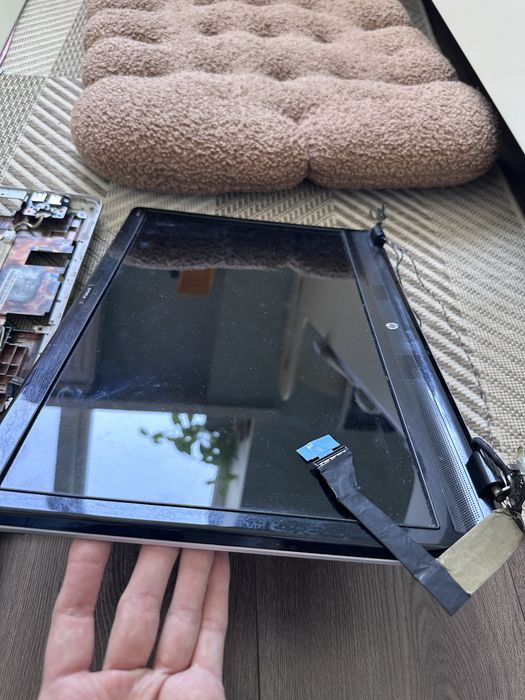 Корпус і екран HP ENVY dv7-7252er