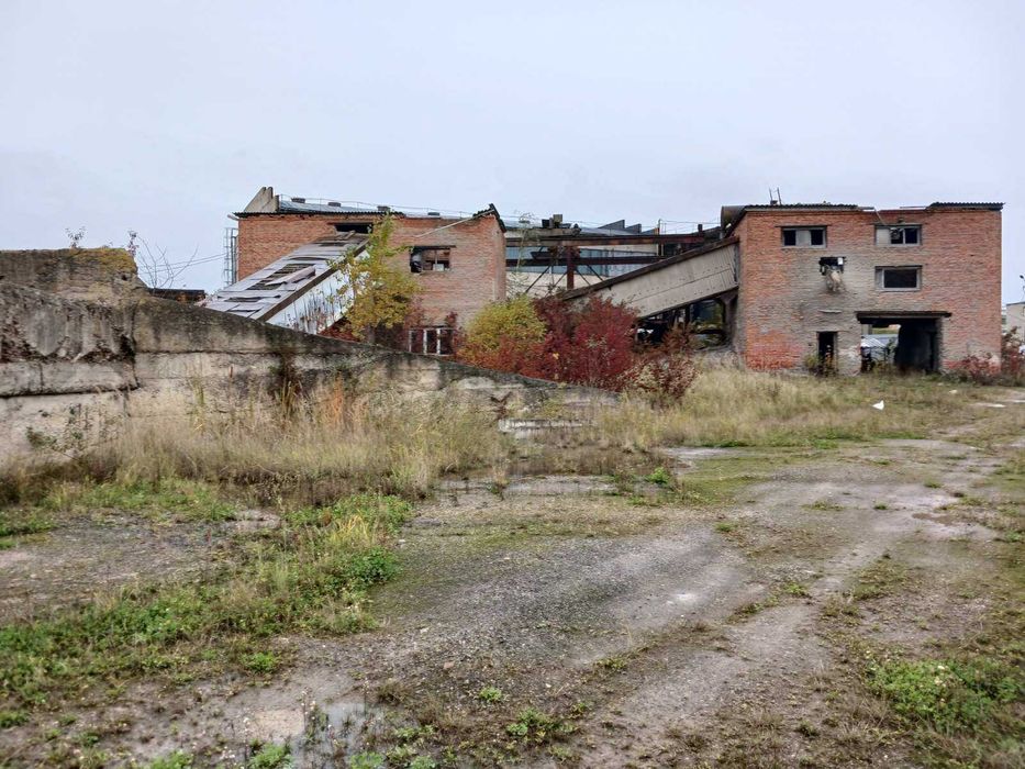 Продаж виробничого комплексу. Комерція Ямниця 1000 мкв.