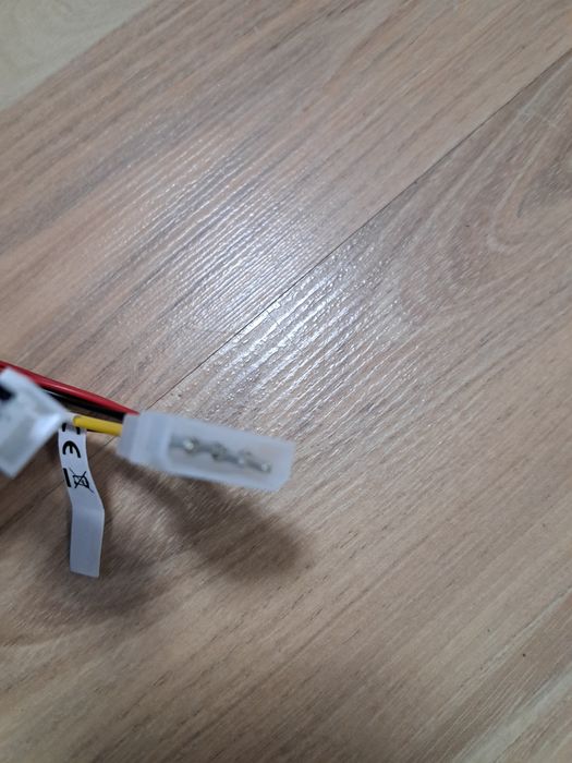 Cabo Adaptador de Alimentação Ventoinhas PC Gaming Molex para 3/4-Pino