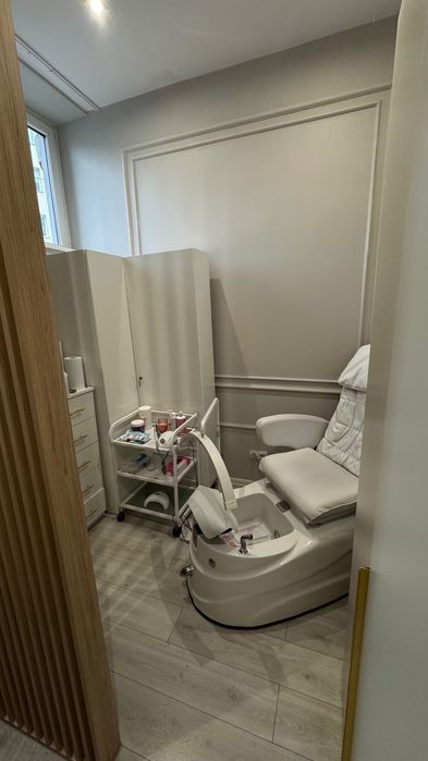 Wynajmę lokal usługowy