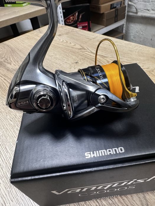 Котушка Shimano 16 Vanquish c2000s