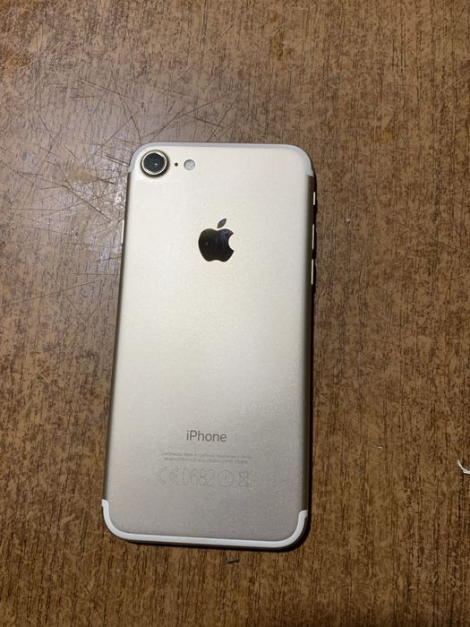 Iphone 7 128gb продам