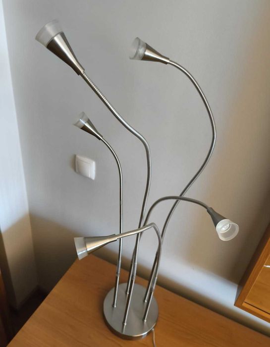 candeeiro led articulado