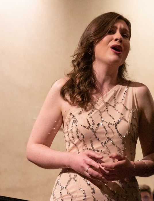 Aulas particulares de Canto e Presença Cénica