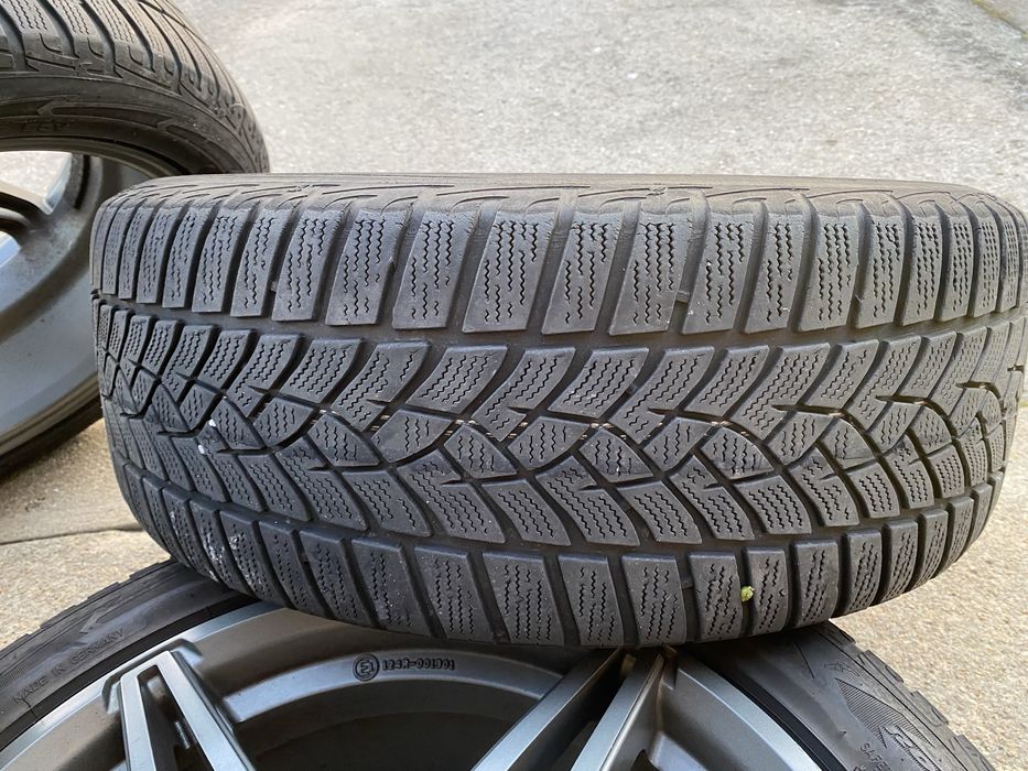 Jantes 17’ Mercedes com 4 pneus