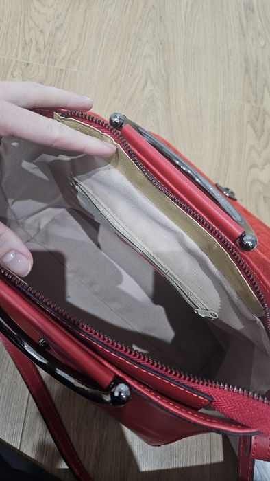 Шкіряна червона сумка Borse in pelle, Італія