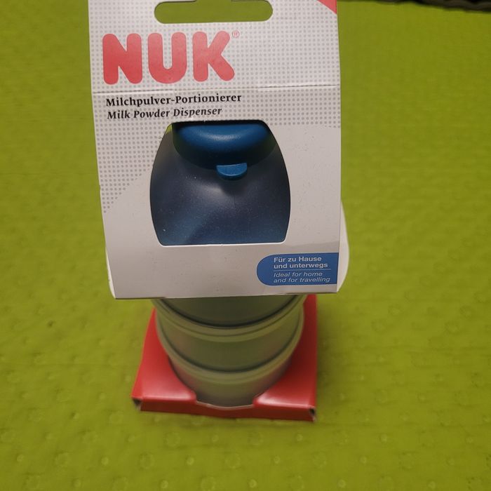 Nuk milk powder dispenser