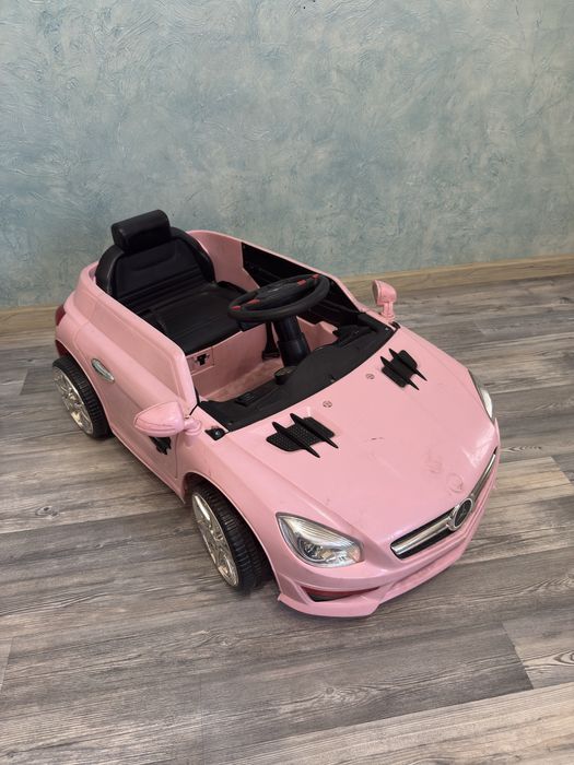 Машинка на аккумуляторе