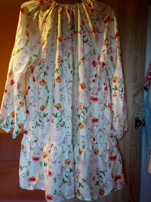 Sukienka na lato h&m krótka kwiaty M