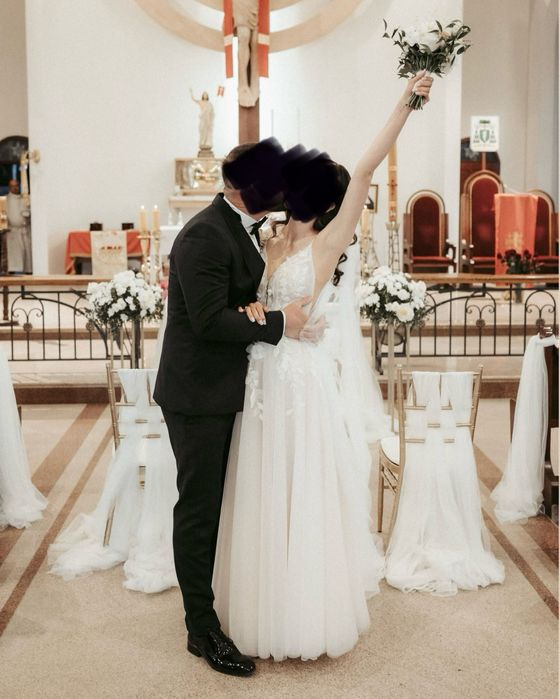 Suknia ślubna literka A kwiaty 3D 2025