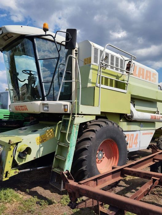 Комбайн Claas Mega 204