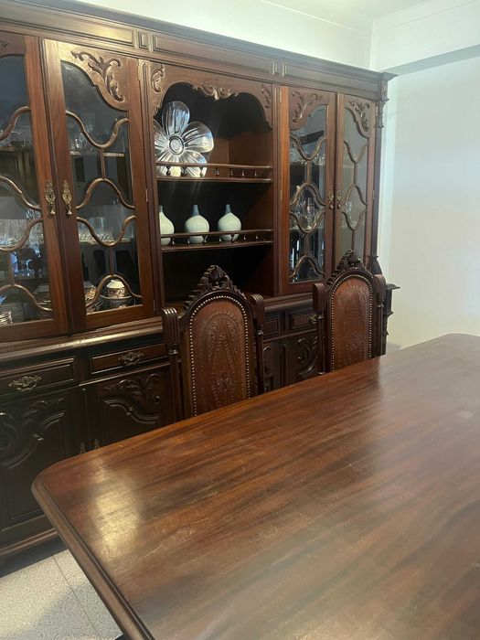 Artigos de mobiliário (Quarto+Sala de Jantar)