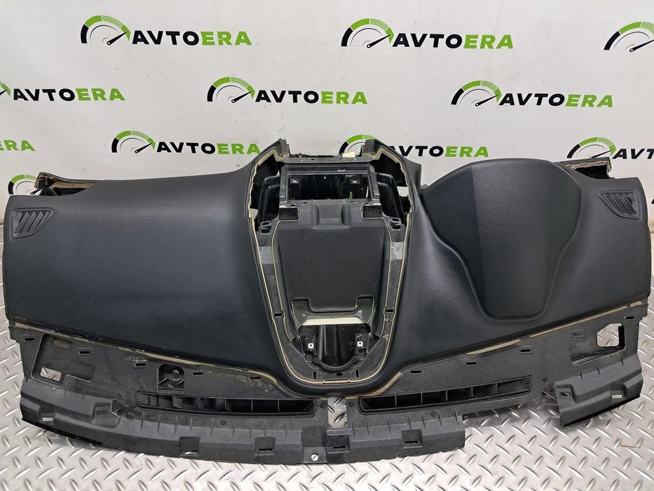 Торпедо с подушкой безопасноти FORD EDGE MK2 15-24 GT4Z5804320EB