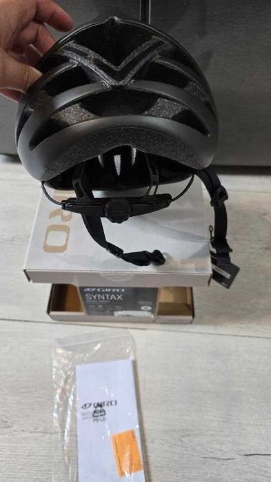 GIRO SYNTAX Kask Rowerowy Szosowy UNISEX  matte black S / 51-55cm