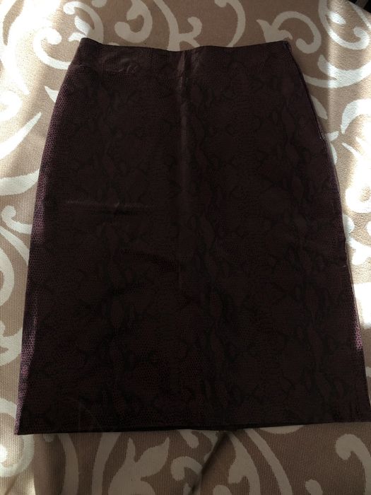 Юбка шкіряна, кожаная миди, фиолетовая, змеиная кожа