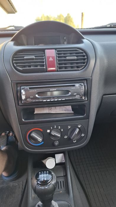 Opel Corsa-C 2005 r.
