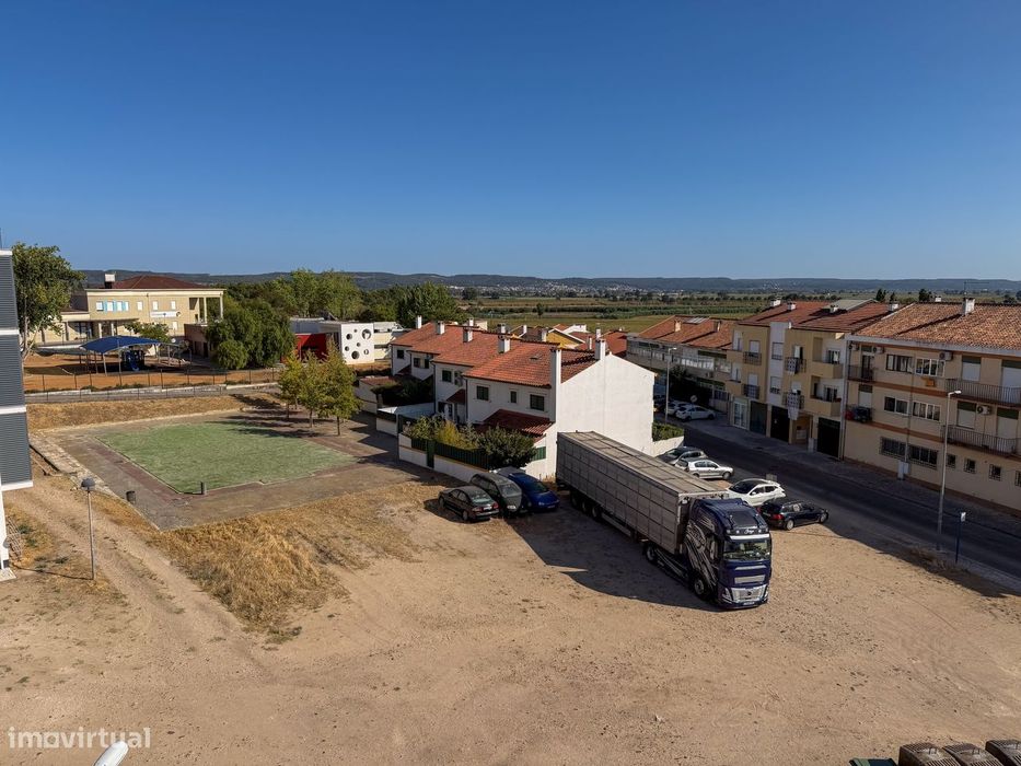 Apartamento T3 em Vila Nova da Barquinha - Venda