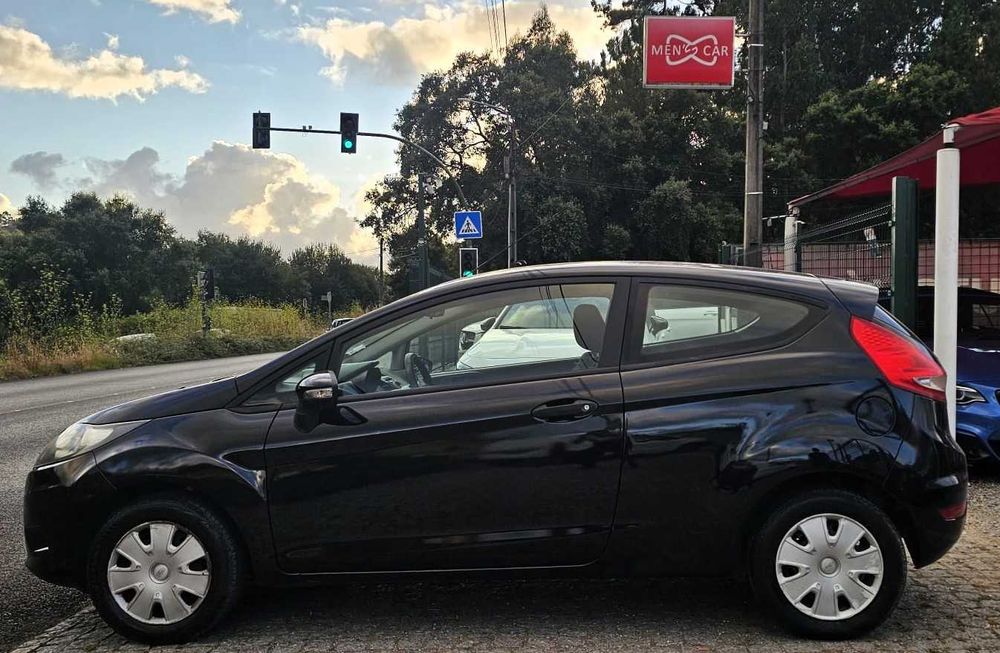 Ford Fiesta — fotografia 3