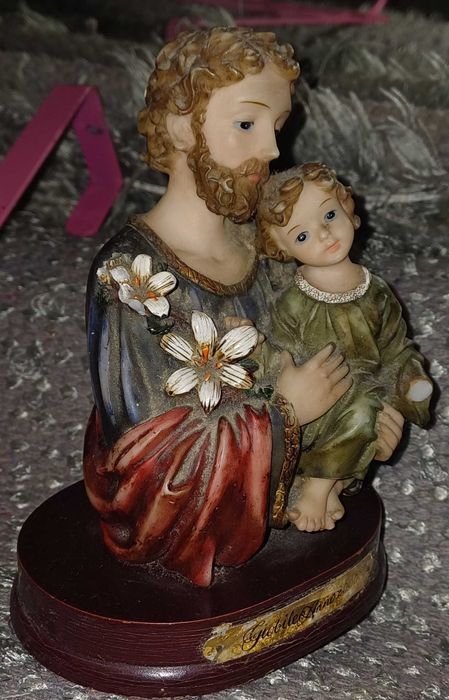 Imagem de São José com Menino Jesus