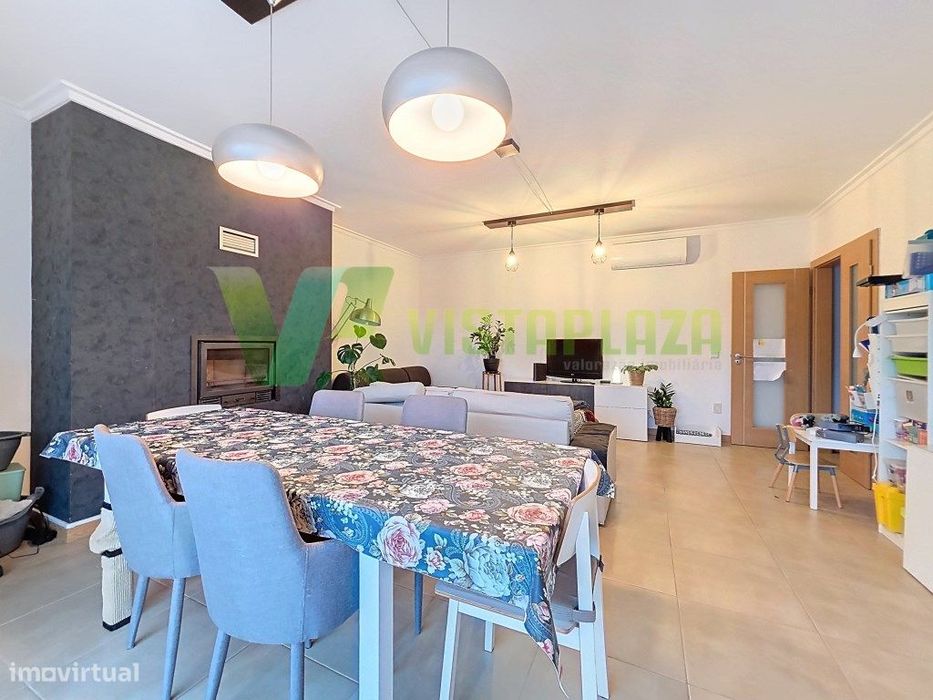 Apartamento T3 perto da praia com garagem em Portimão