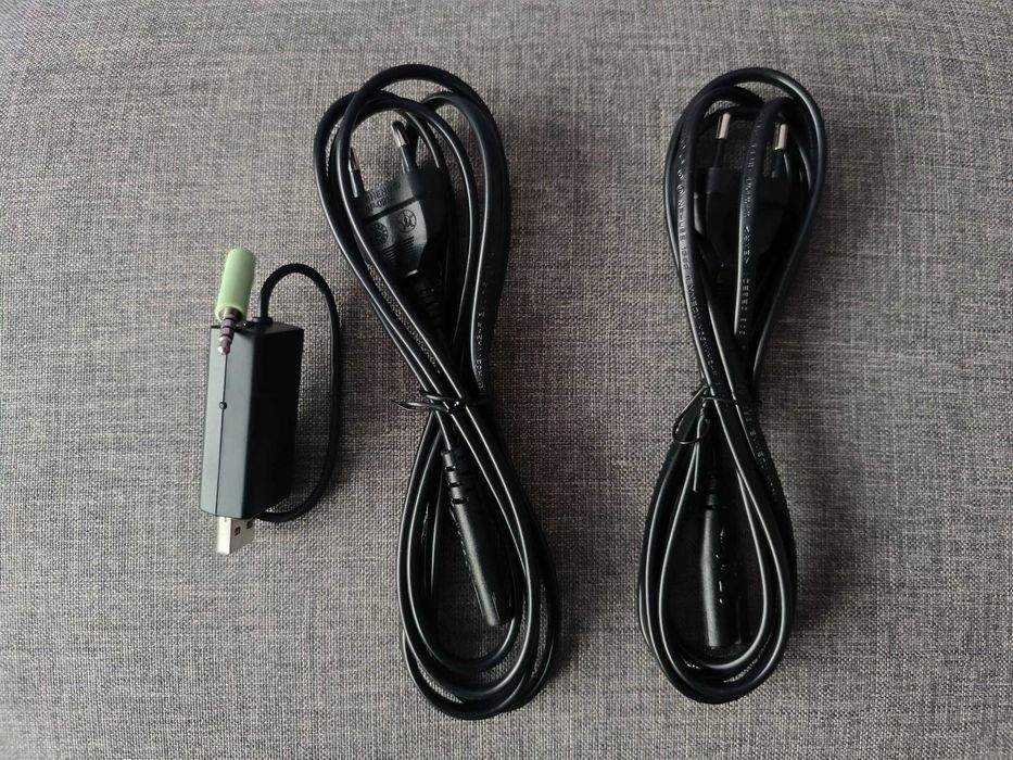 Podstawa z głośnikami Philips PTA860 do telewizora