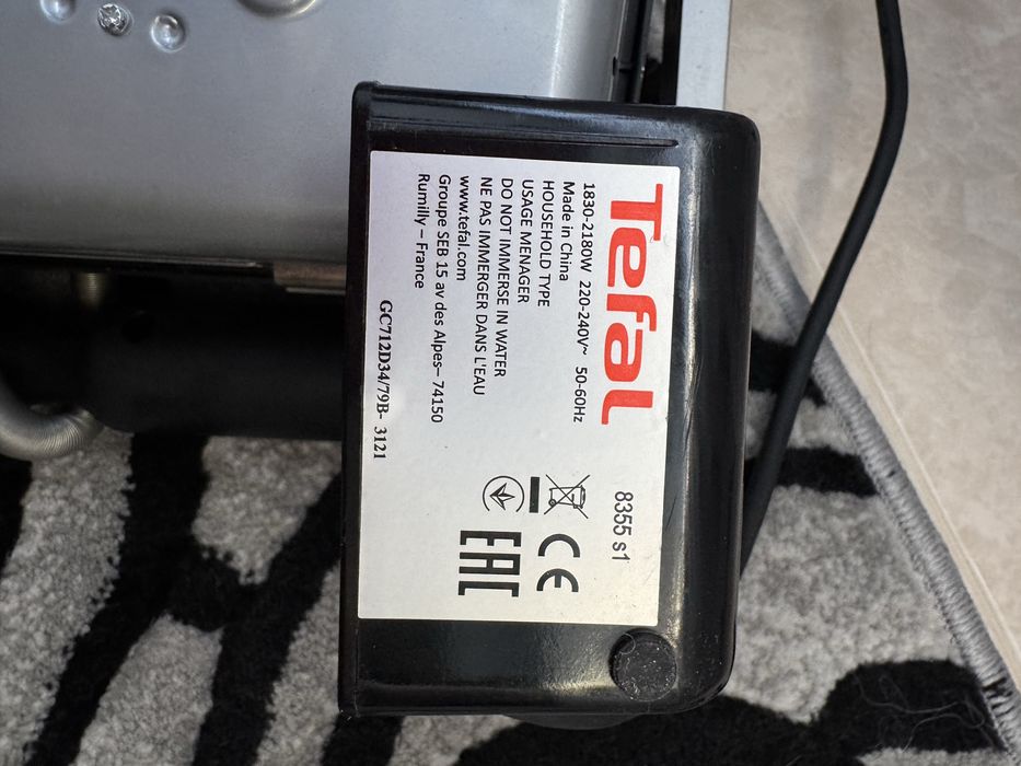 Гриль Tefal прижимний