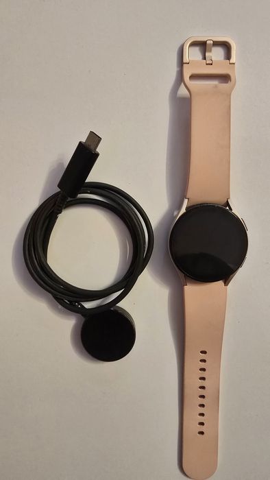 Samsung Galaxy Watch 4 Pink Gold