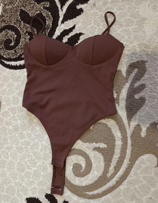 Боді жіноче в хорошому стані