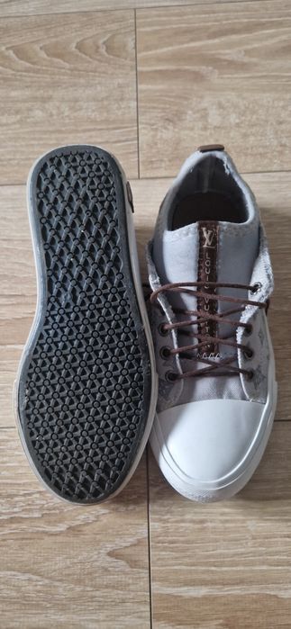 Louis Vuitton Trampki/ tenisówki 36 w bardzo dobrym stanie