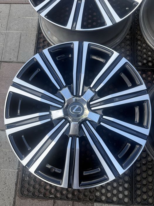Ном 210 129 Легкосплавні Диски оригінал 100 %  lexus lx toyota land cruiser lc 100 lc 200 sequoia tundra 5 150 r21
