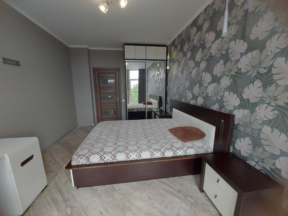 Квартира з новим ремонтом в  ЖК "Парк Таун", 85 кв.м.!