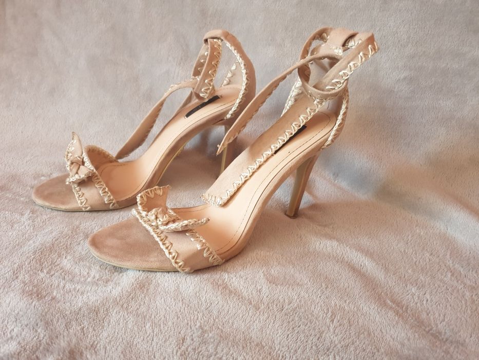 Buty damskie szpilki 39