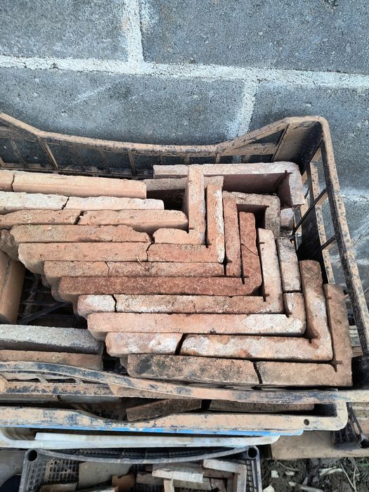 Narożniki lico z cegły