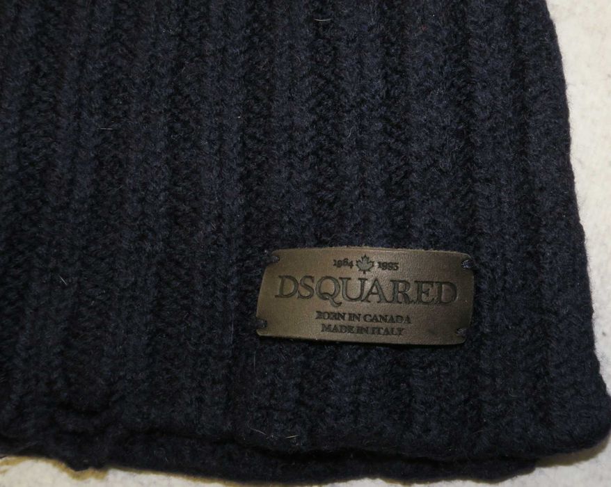 Dsquared2 szal wełniany ciepły