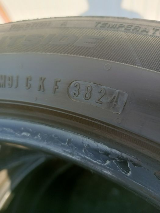 Opony letnie  215/50/18 r.