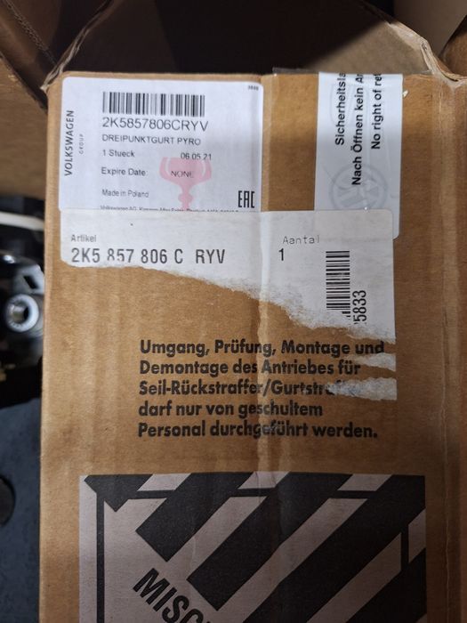 Poduszki Pasy nowe oryginalne caddy IV 4 2015