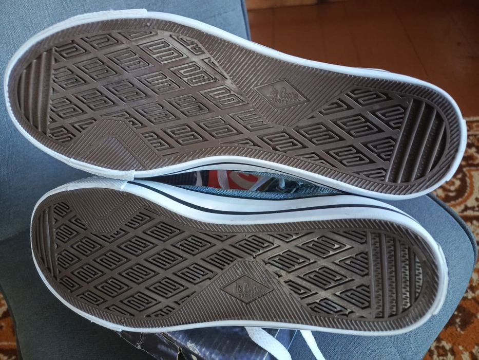 Кеди Lee Cooper 42р